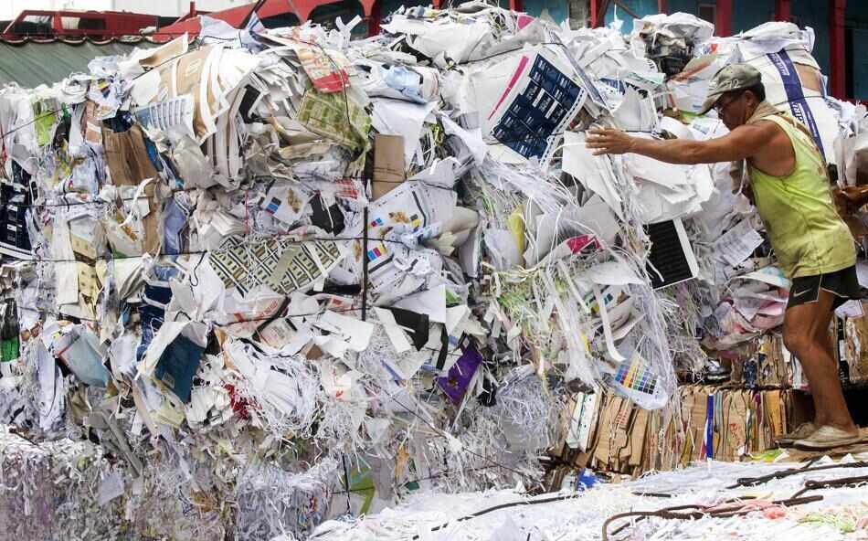 Make recycling easy with this new AR game and 'Big Waster' chatbot ...