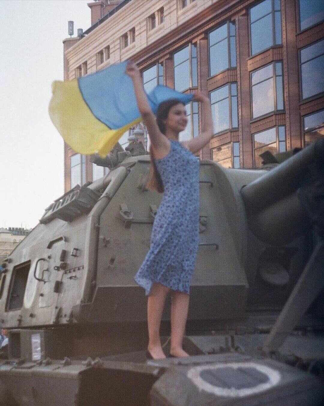 This is a photo taken by Anastasia Pavlova, who lives in Kyiv, Ukraine. Photo: Instagram/@_stuck_in_here_