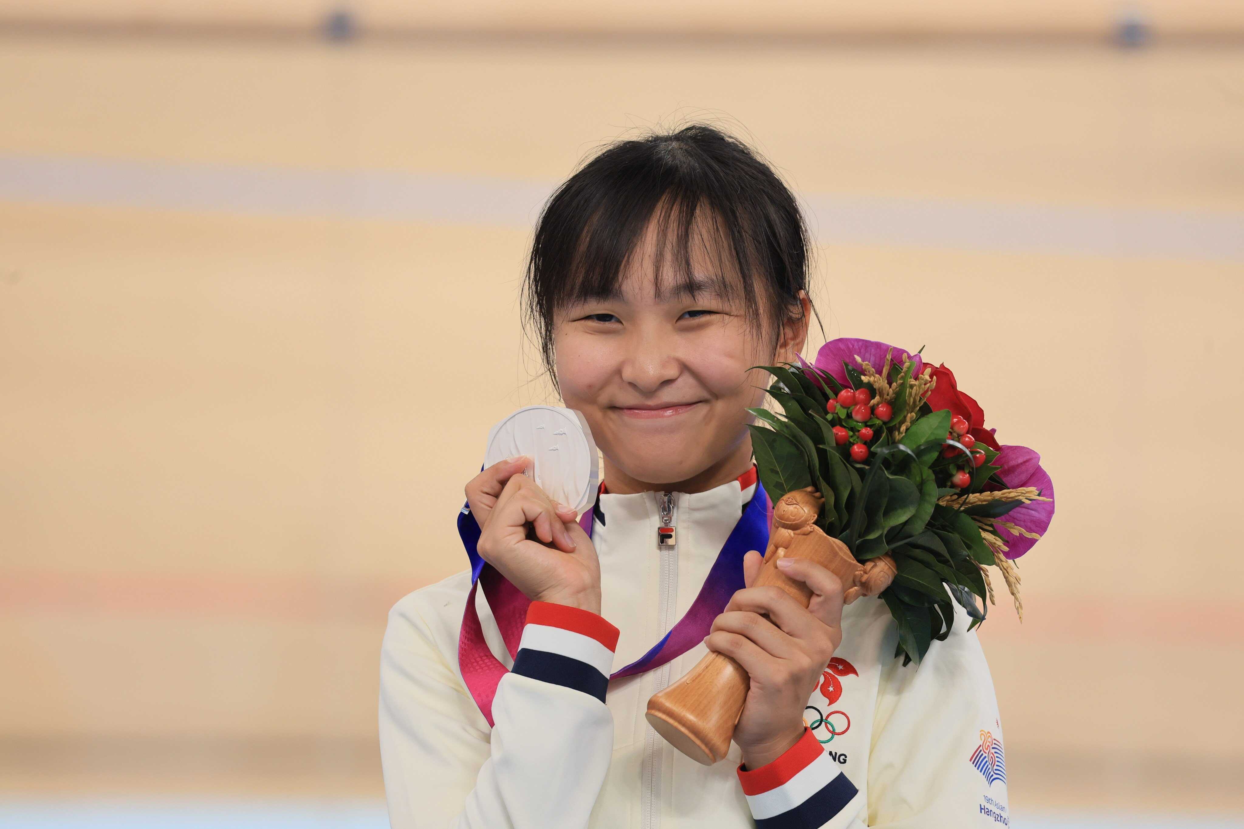 Ceci Lee won silver in the women’s omnium event, a points-based competition with four different races. Photo: Dickson Lee