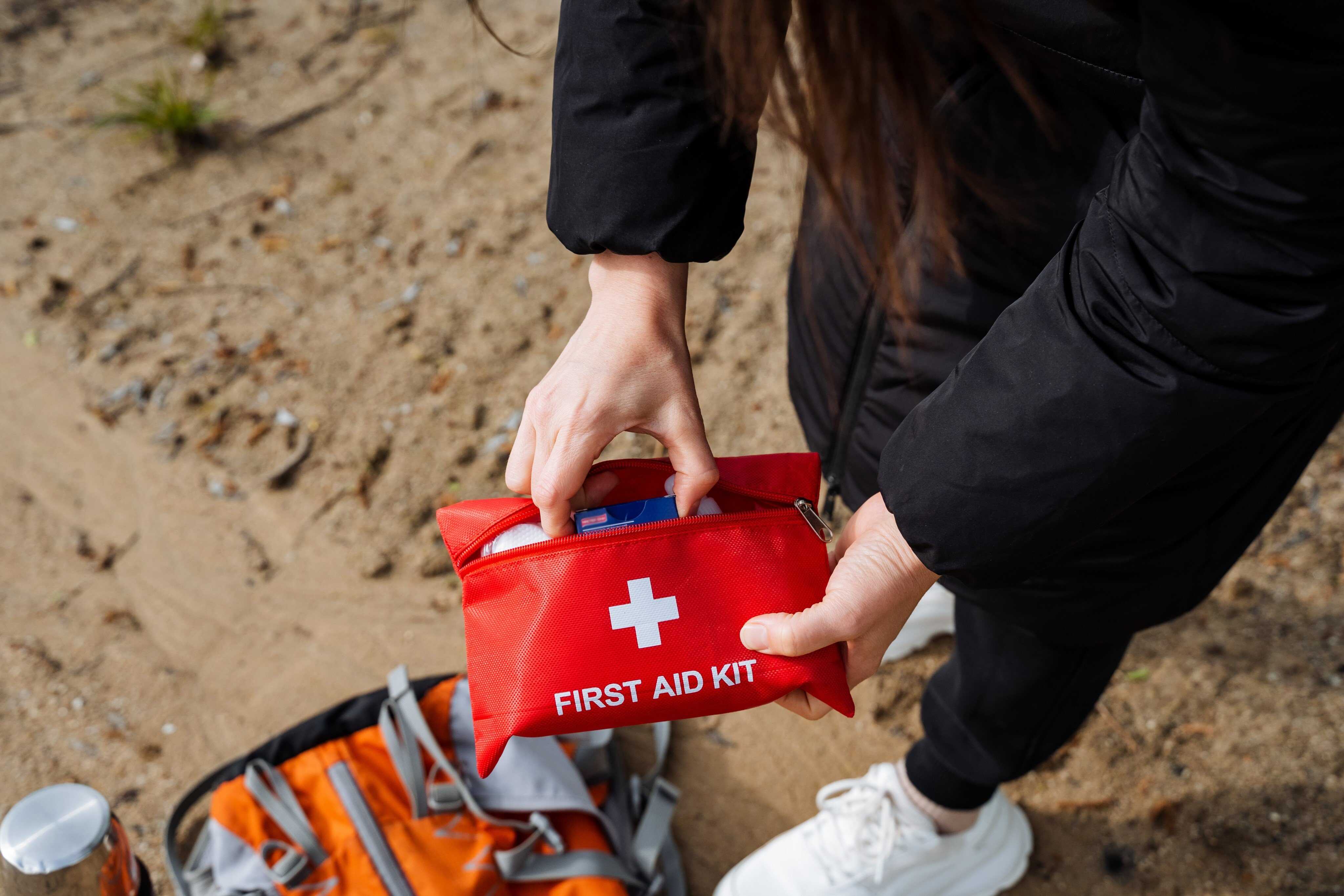 Basic first aid skills if you’re exploring nature | Young Post Club