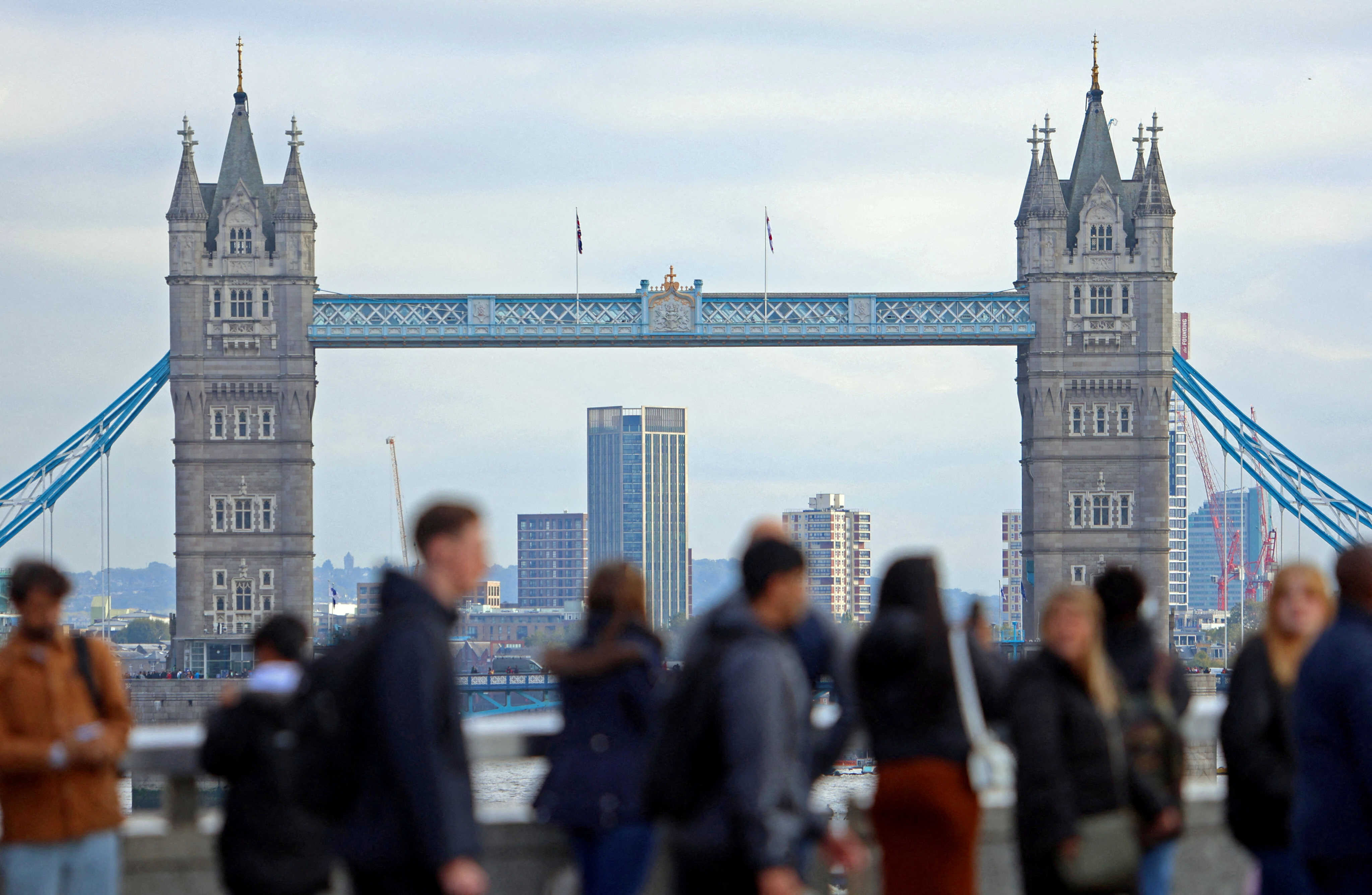 Hong Kong residents with BN(O) passports fear the UK’s plan to extend its settlement period to 10 years, impacting migration and integration. Photo: Reuters