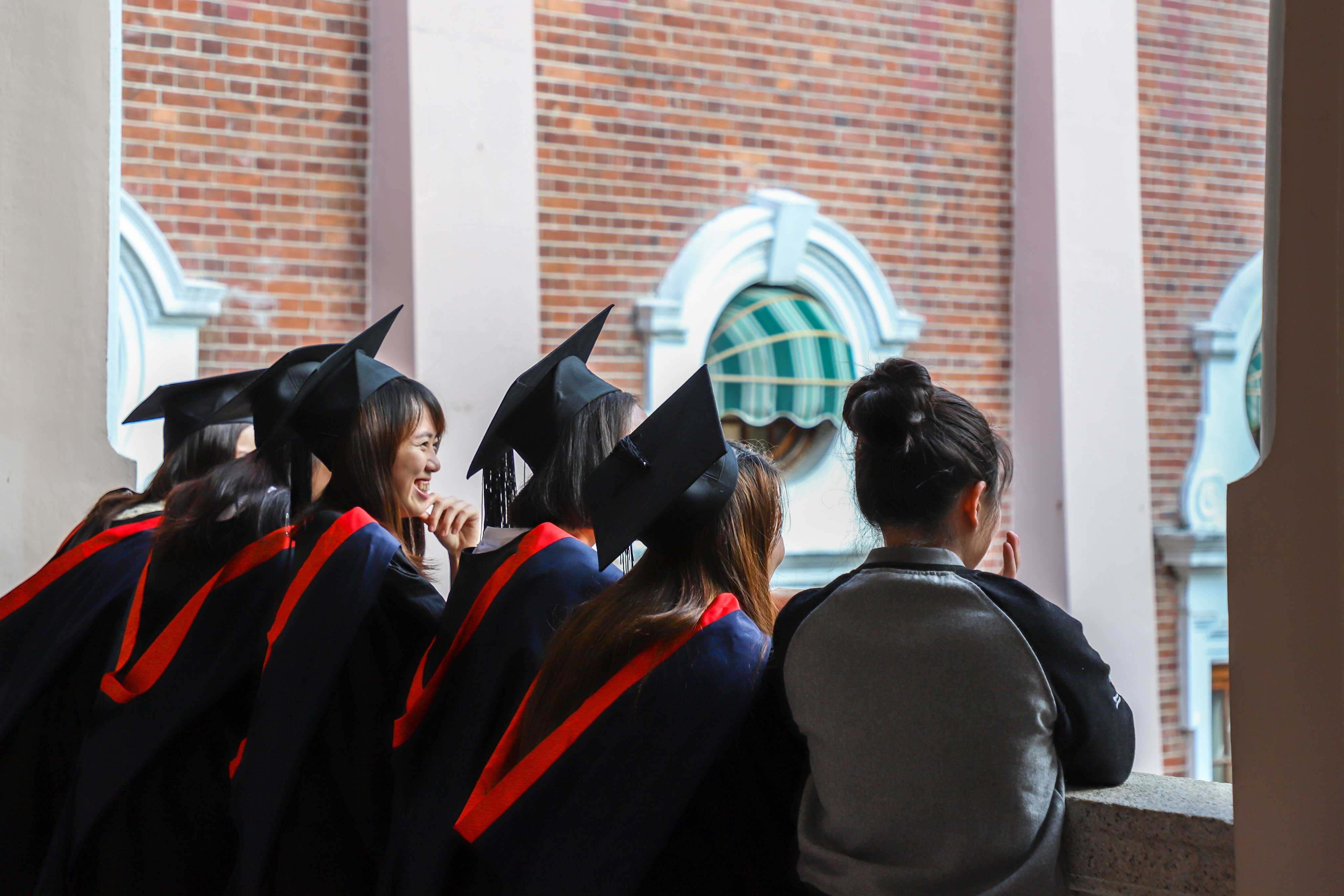 Hong Kong’s new university graduates are entering a tough job market, as the number of job vacancies has fallen to the lowest number in five years. Photo: Shutterstock