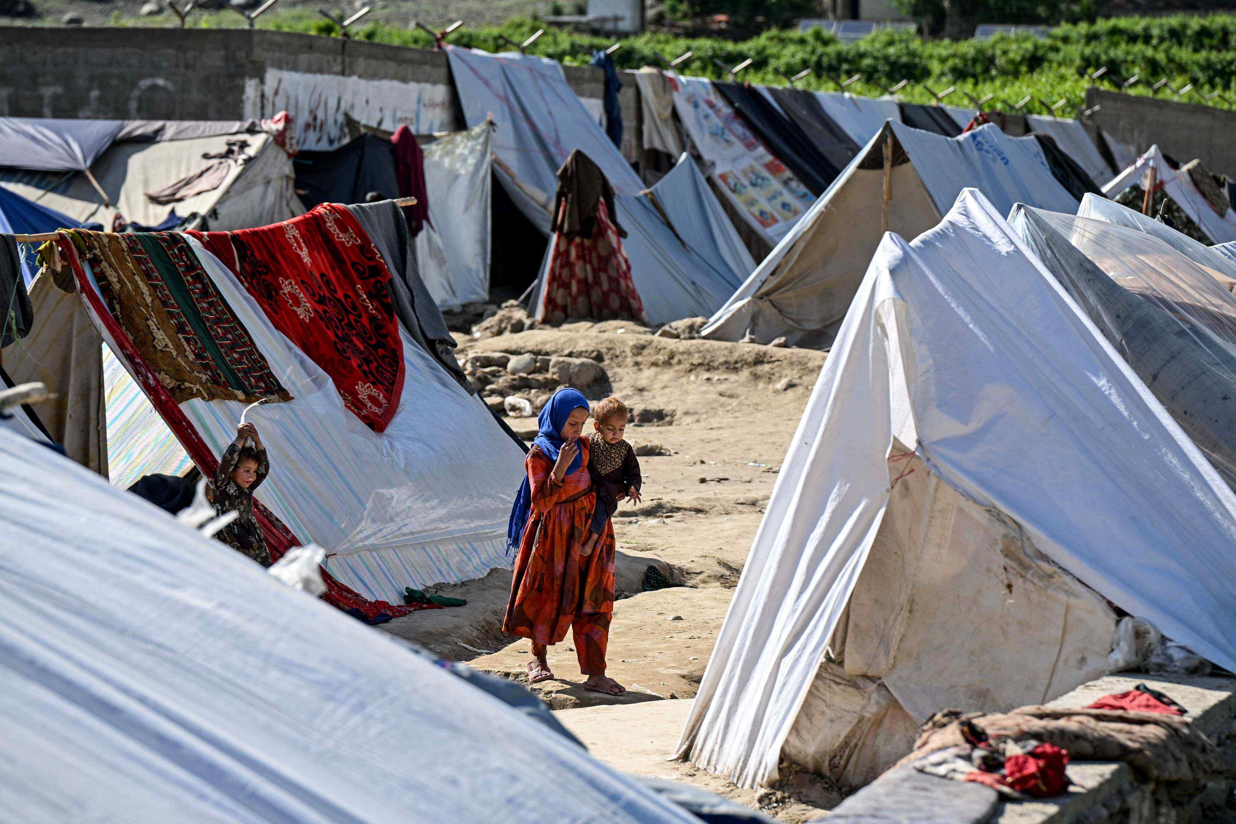 Many Afghan have fled their homes due to the conflict with Pakistan. Photo: AFP