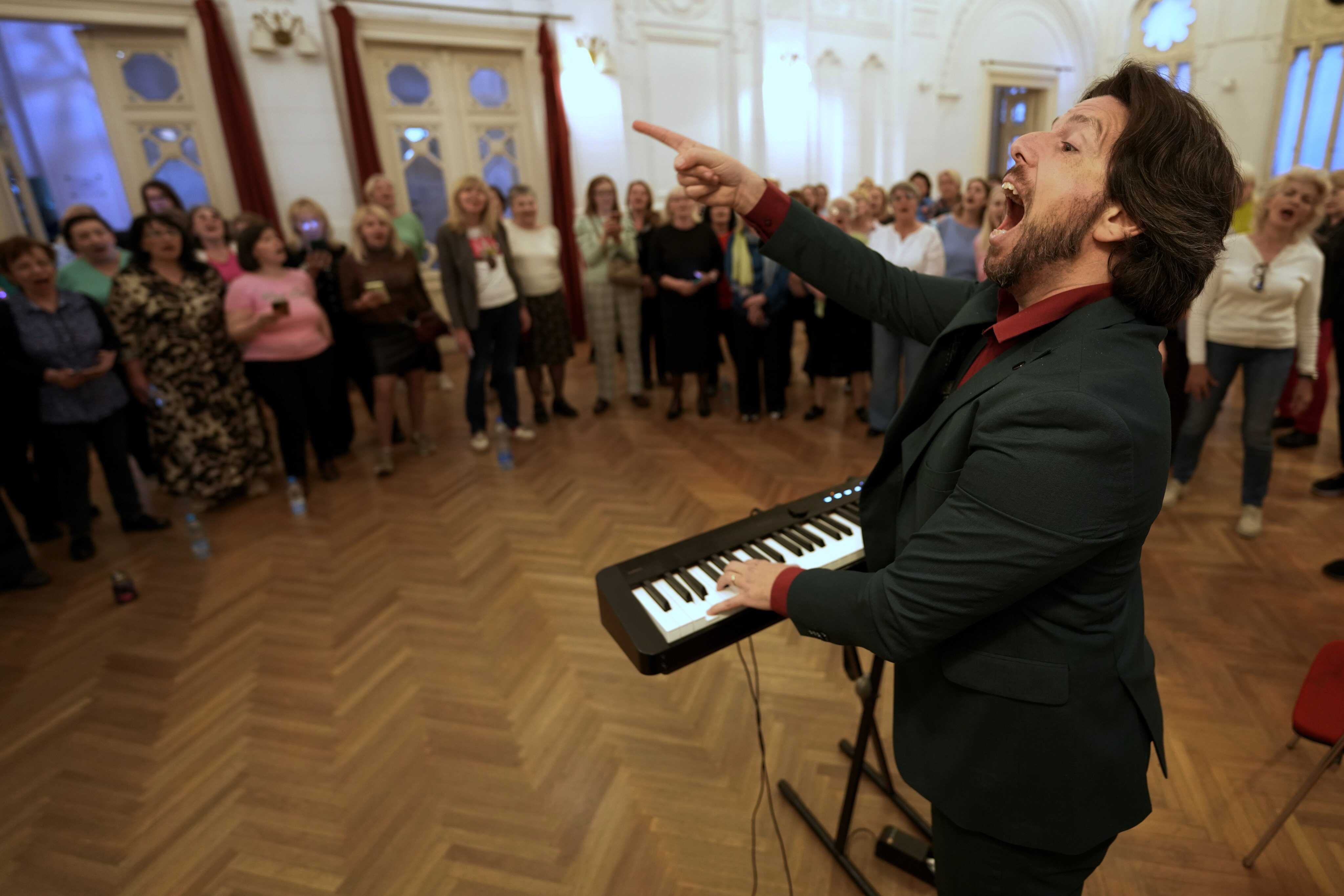 Serbia’s Pop Hor, a stress-free choir, invites all ages to sing, fostering community and joy amidst political tensions. Photo: AP