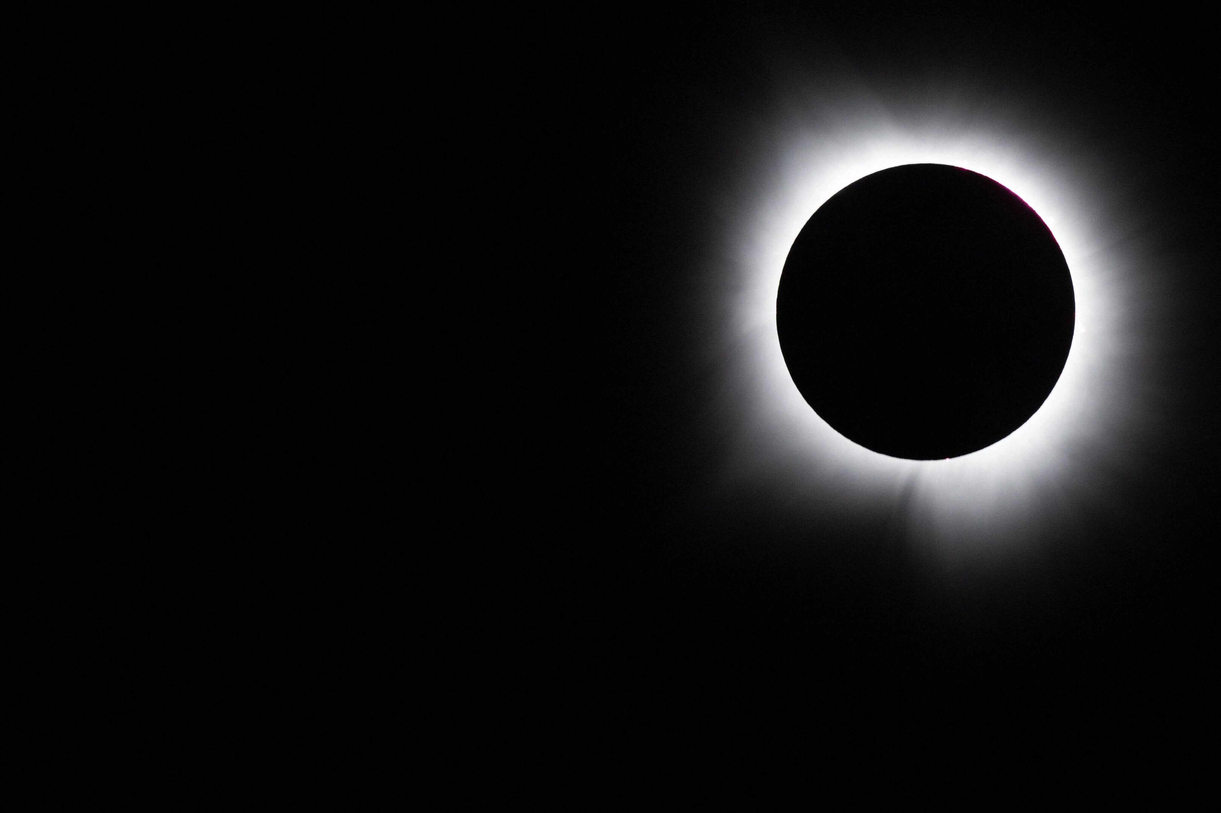 The moon fully passes over the sun’s horizon during a Total solar eclipse on April 08, 2024 in Brady, Texas. Photo: AFP