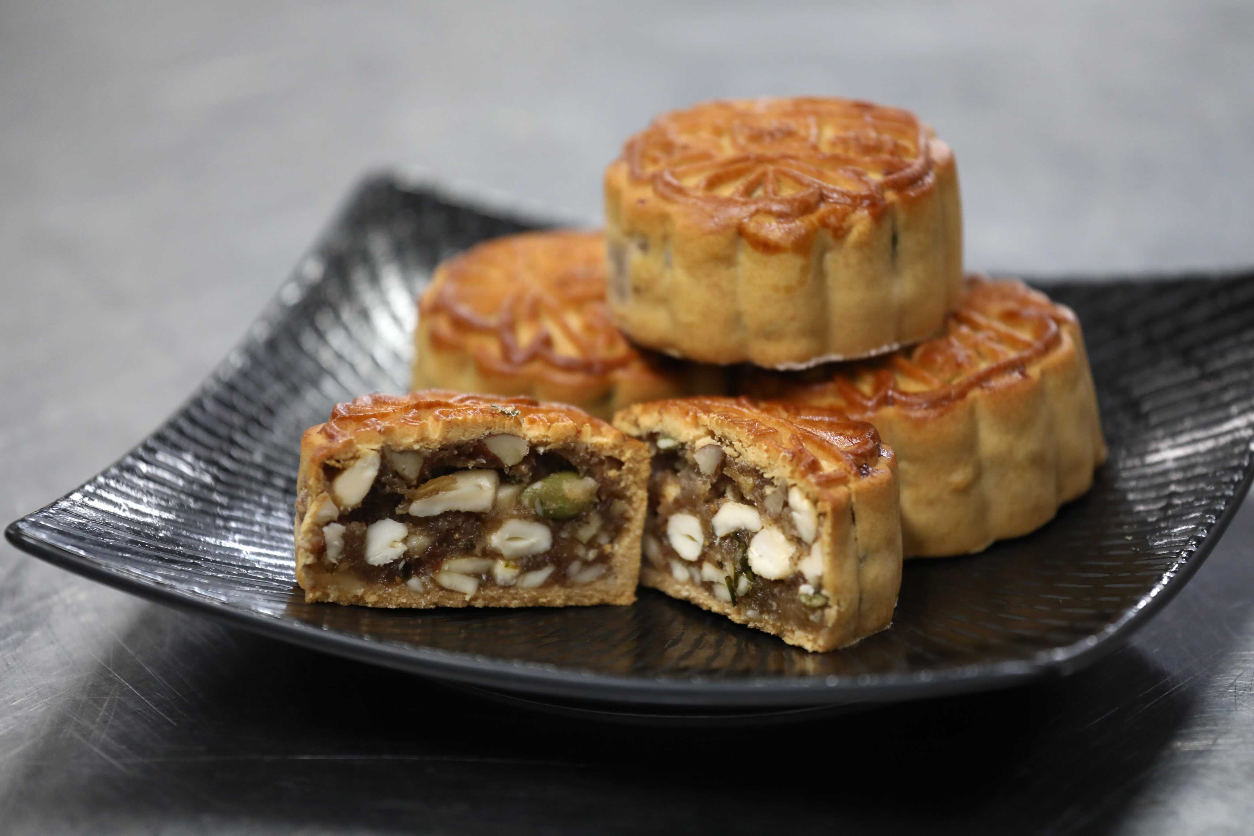 Study Buddy (Explorer): History of 5-kernel mooncakes, a classic Mid-Autumn treat