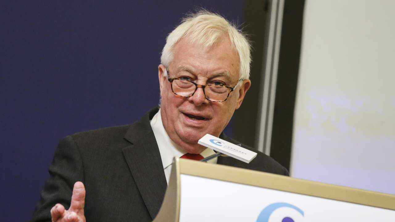 Chris Patten tells HK students that independence isn’t going to happen ...