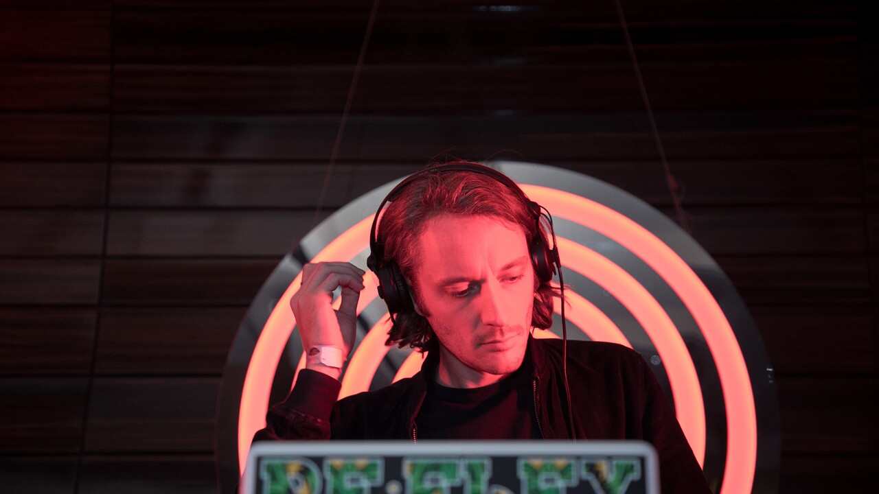 British DJ Alex Metric on growing up in the Britpop era, Skrillex, and ...