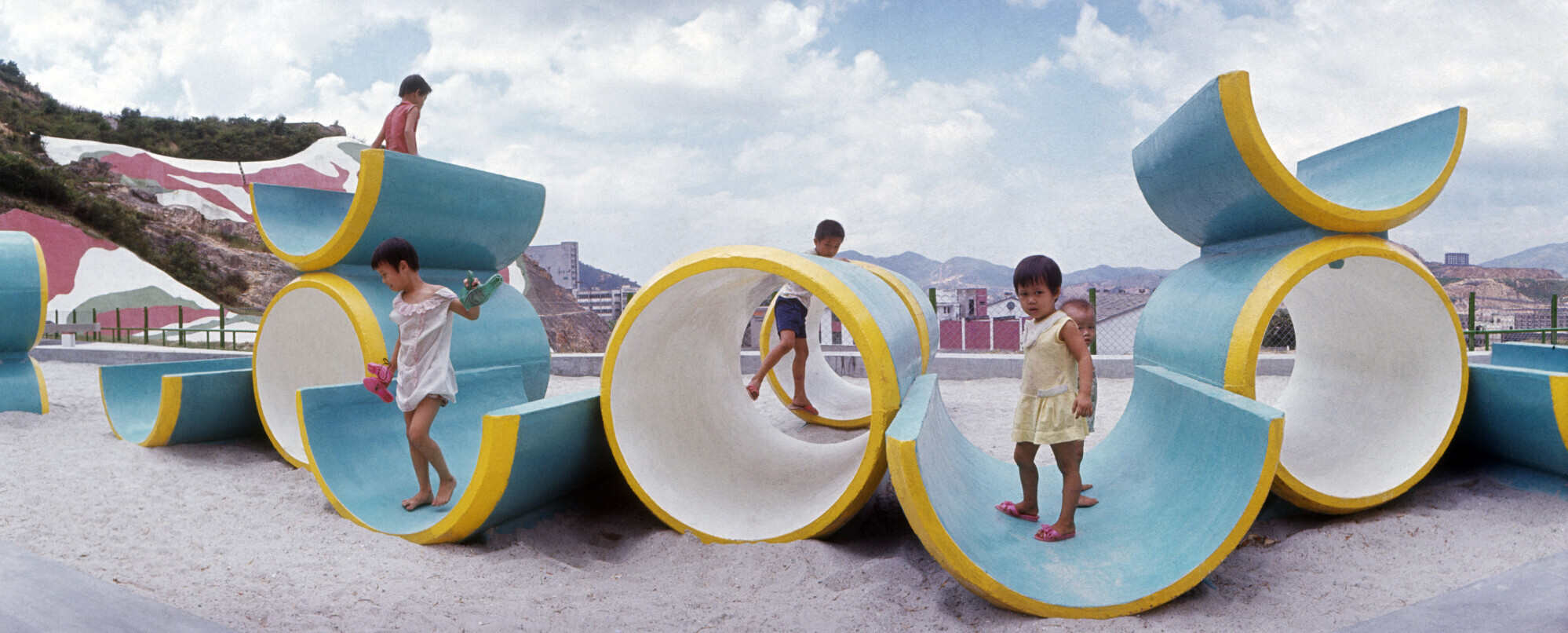 Shek Lei Playground in Kwai Chung in 1970. Photo: Information Services Department