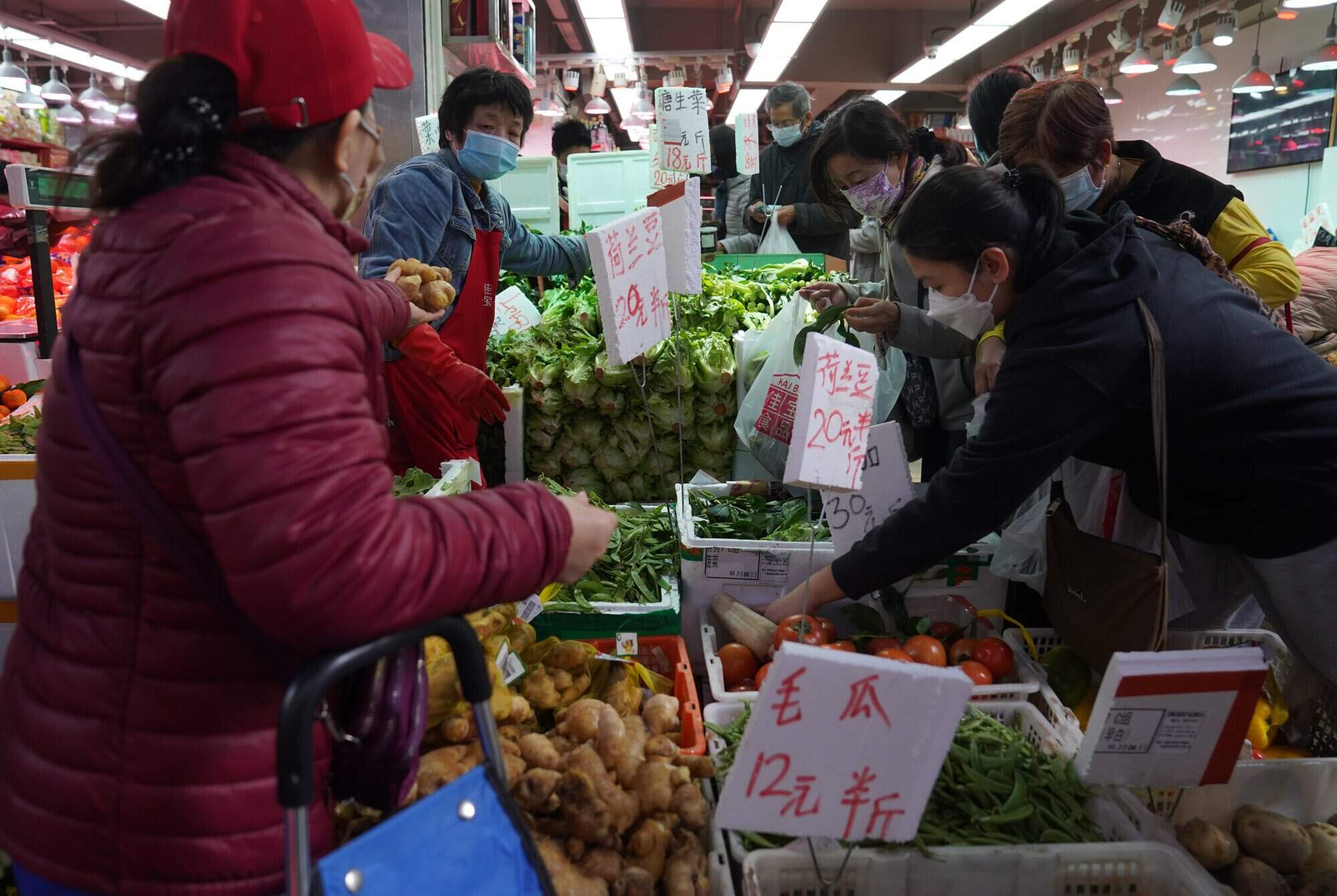 Hong Kong’s supply of fresh fruit and vegetables suffered earlier this month after cross-border truck drivers got stuck in Shenzhen when two of their colleagues reportedly tested positive for Covid. Photo: Sam Tsang