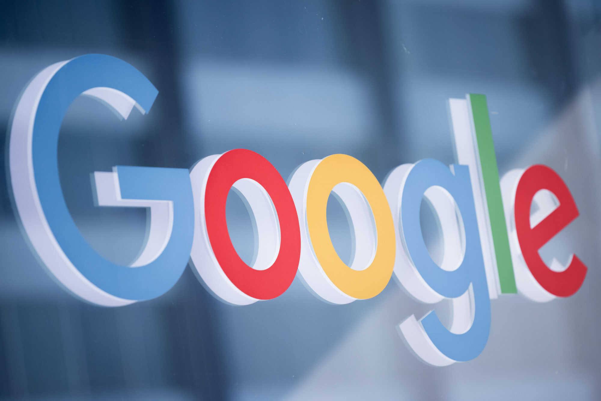 Legal experts say tech giants such as Google are unlikely to comply with a potential ban. Photo: DPA