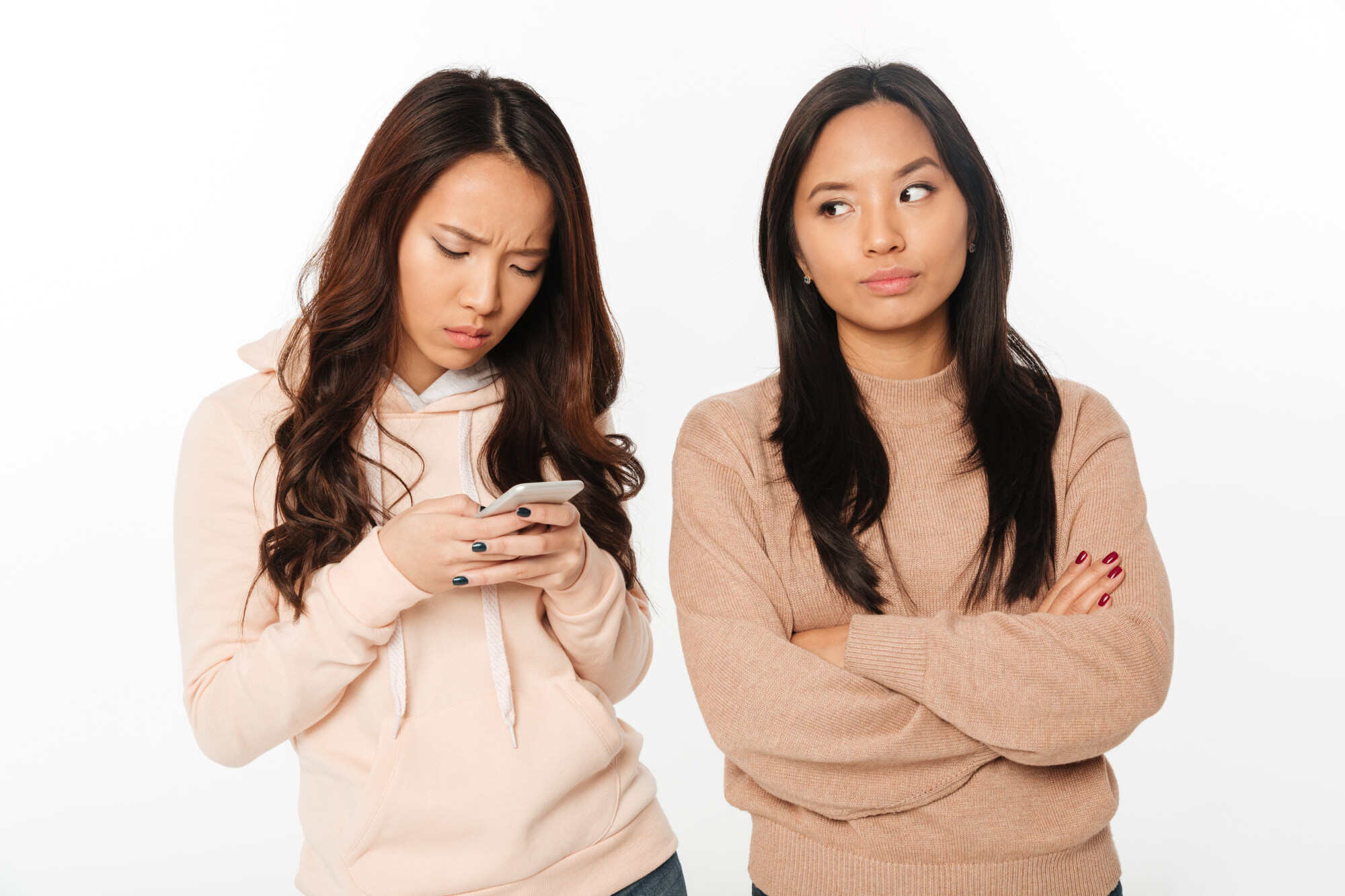It can be hard to feel like your friends are not offering you the help you need. Photo: Shutterstock