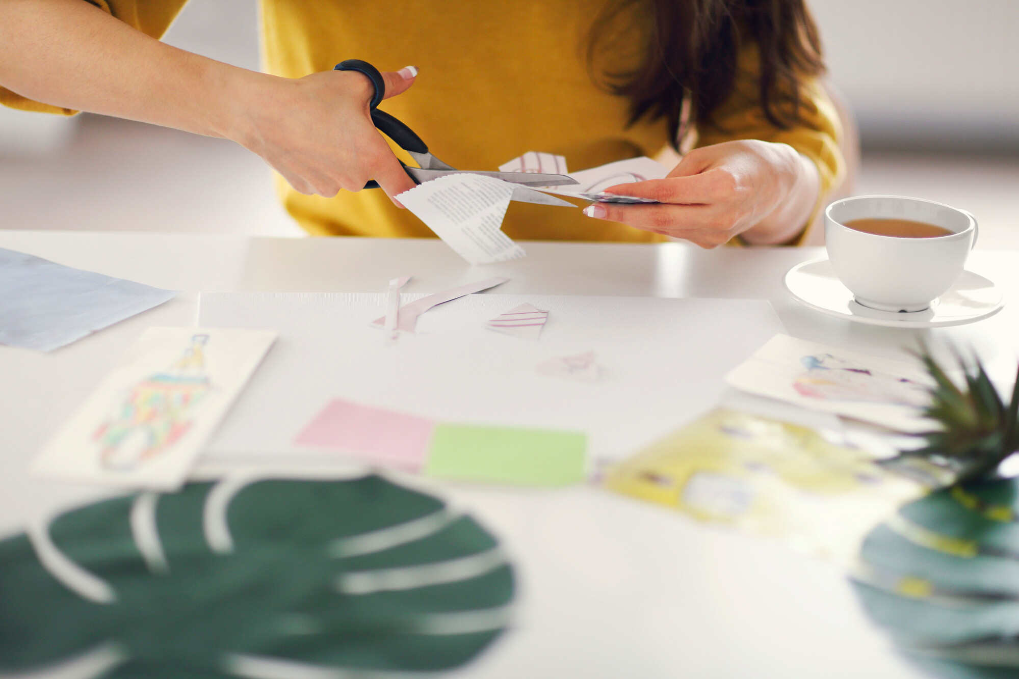This project is a great way to reuse old newspapers or magazines. Photo: Shutterstock