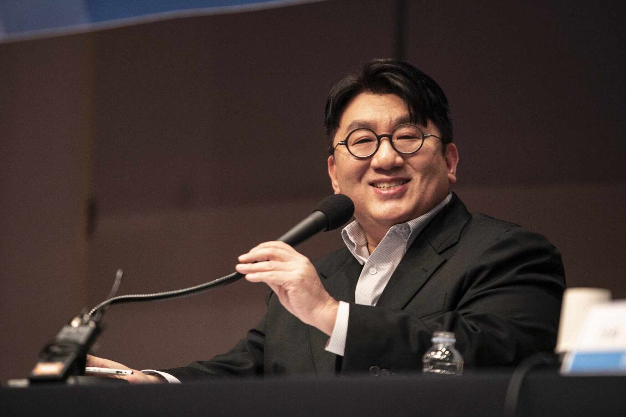 Bang Si-hyuk, chairman of BTS’ agency says making band members undergo mandatory military service is hurting the global growth of K-pop. Photo: Bloomberg