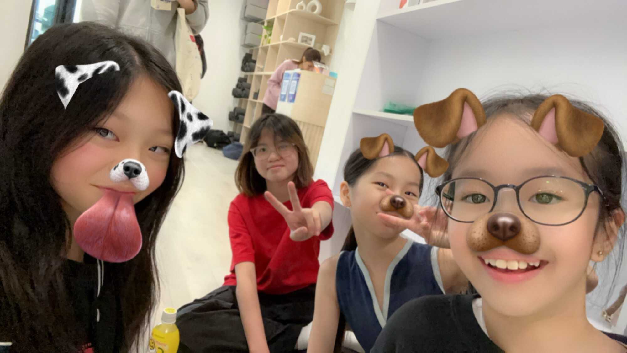 Carrie Tang (right) appreciates her best friends. Photo: Handout