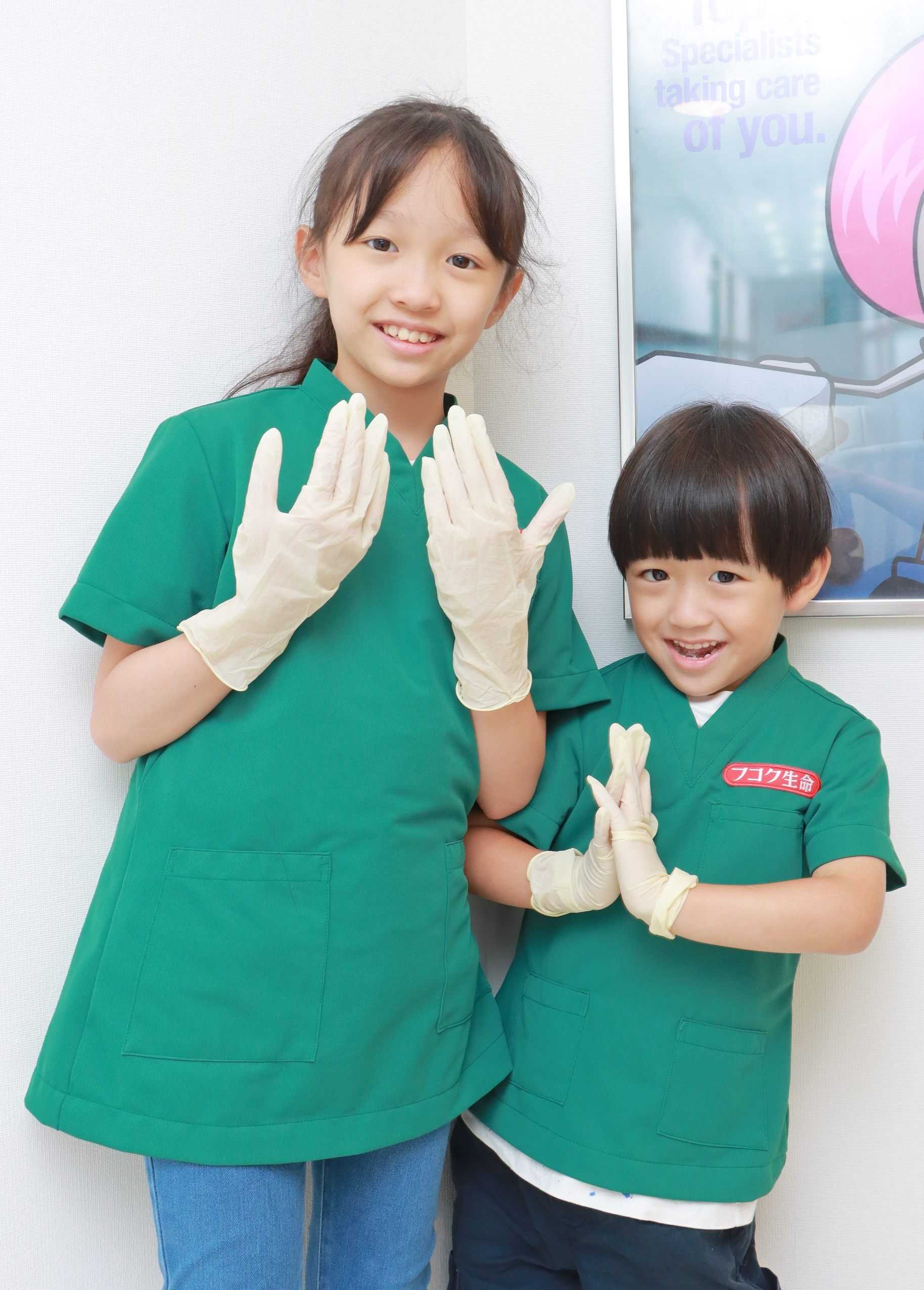 Mikaela Wong (left) and her brother at KidZania in Osaka. Photo: Handout