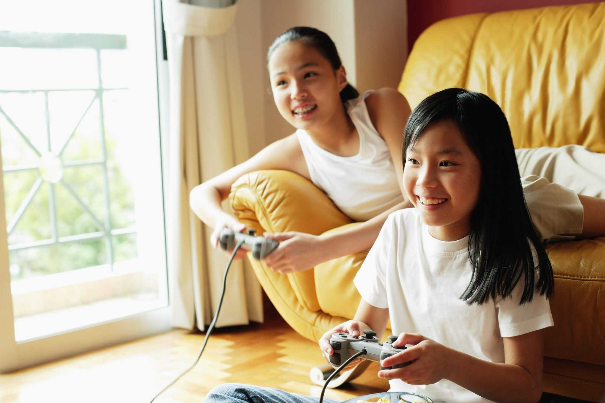 What do you think of video games? Photo: Shutterstock