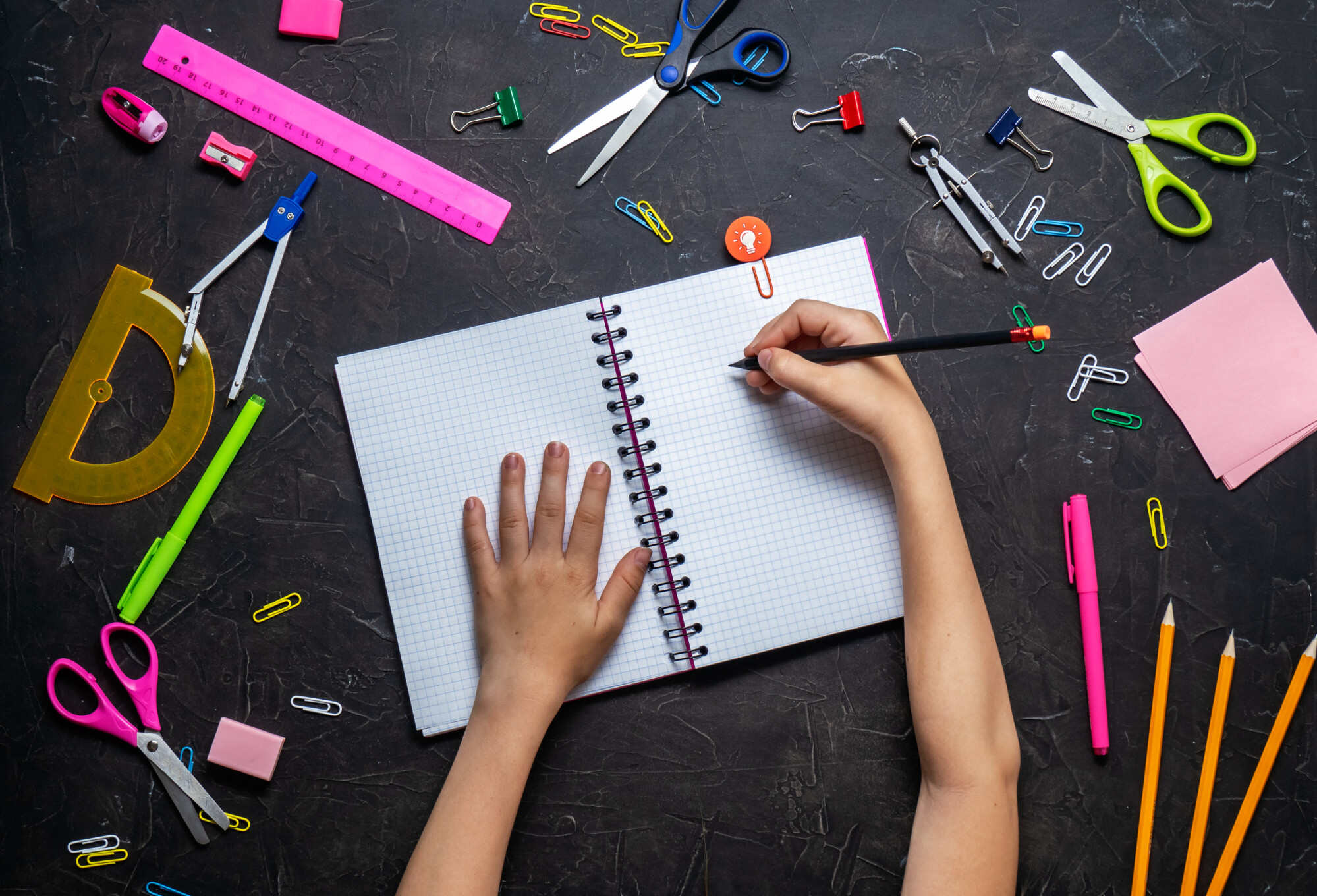 Maintain a diary to keep track of your accomplishments. Photo: Shutterstock