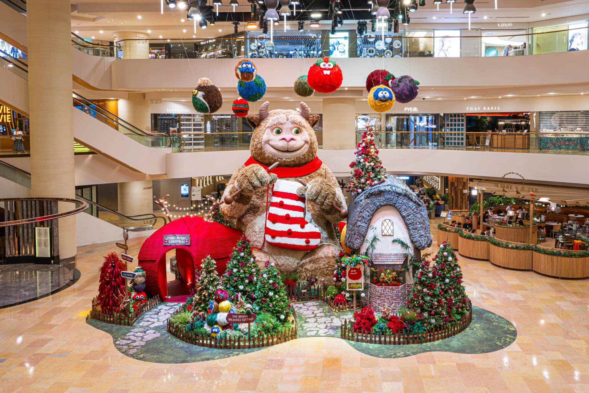 Take in the magical sights at ChristmasVille in Pacific Place. Photo: Facebook/Pacific Place Hong Kong