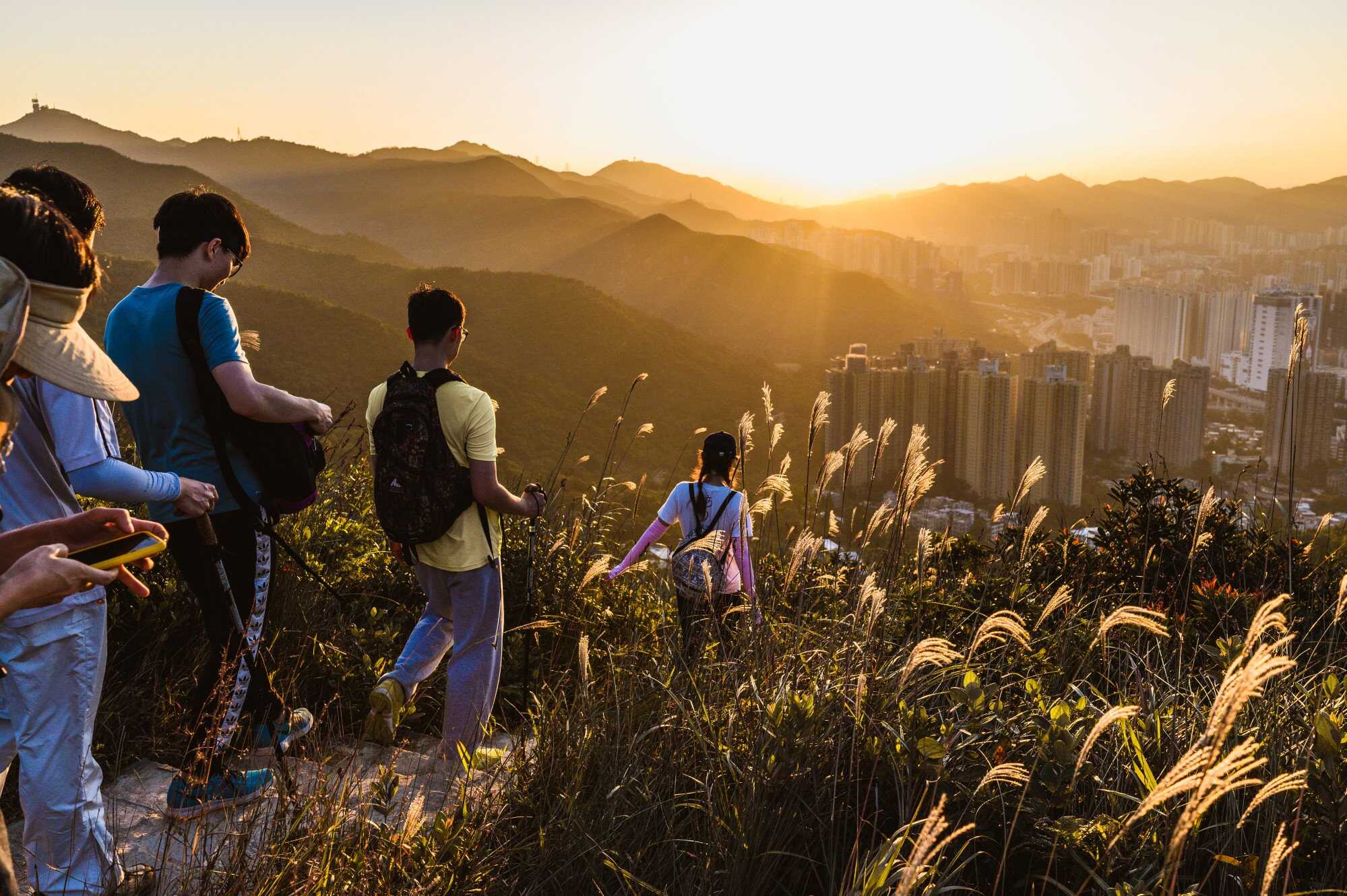 The increase in calls for help highlights the need for emergency preparedness before venturing into the countryside. Photo: Shutterstock