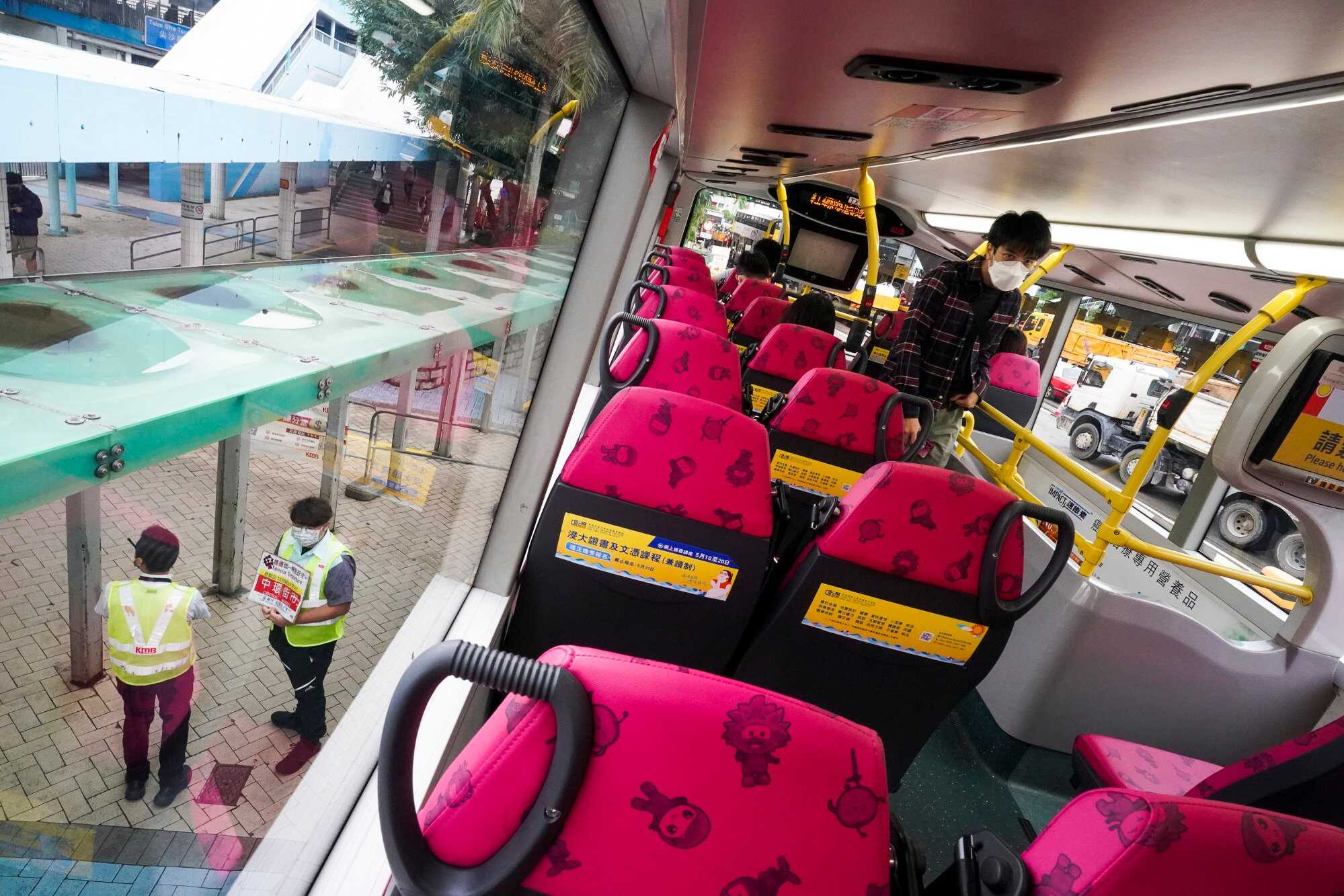 KMB union officials have urged commuters to follow the 28 rules posted on buses. Photo: Felix Wong