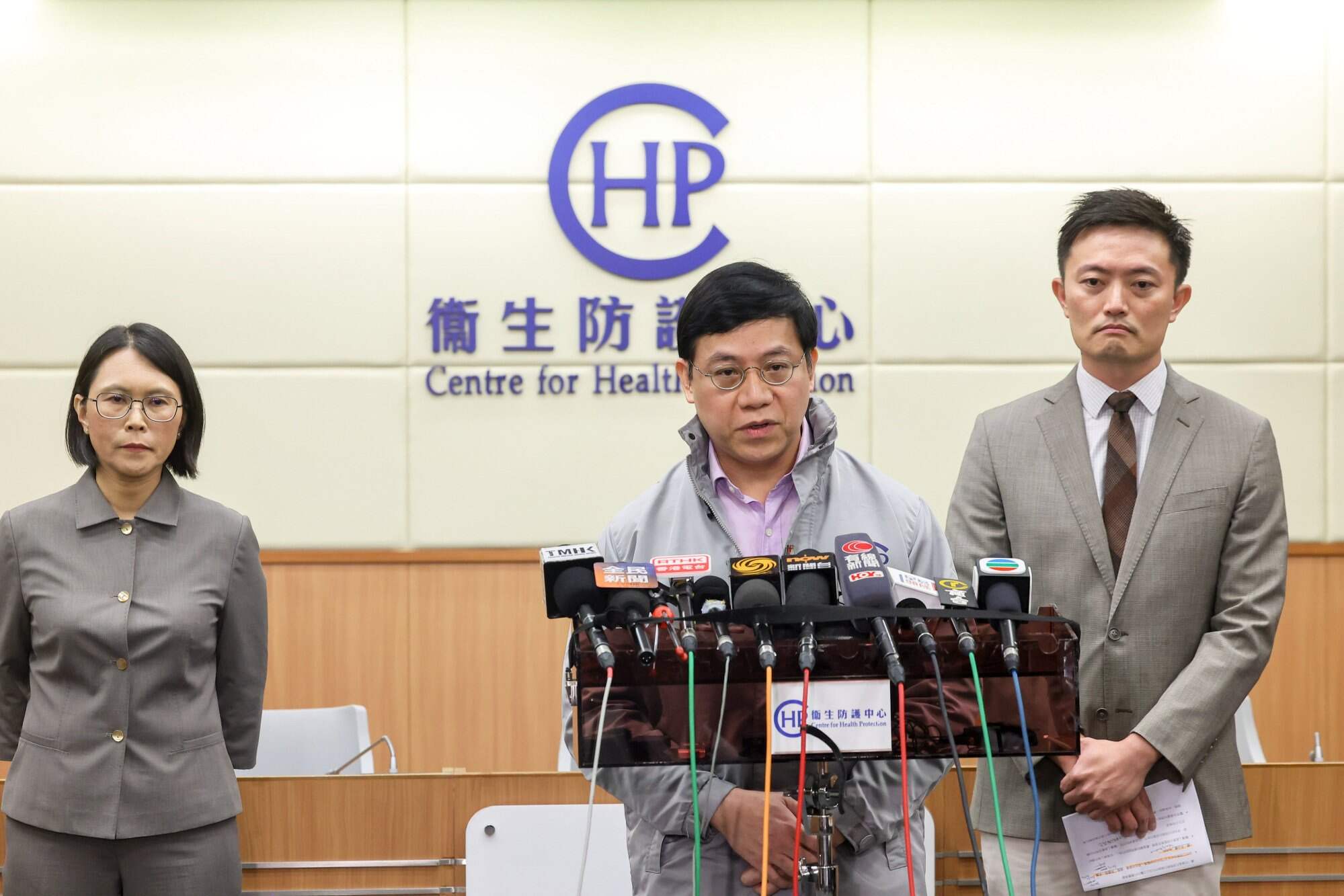 The head of the Food and Environmental Hygiene Department’s rodent risk assessment and advisory unit, Anita Fok (from left), the head of the communicable disease branch of the Centre for Health Protection, Albert Au, and the medical director of the Hospital Authority’s infectious disease centre, Jacky Chan. Photo: Edmond So
