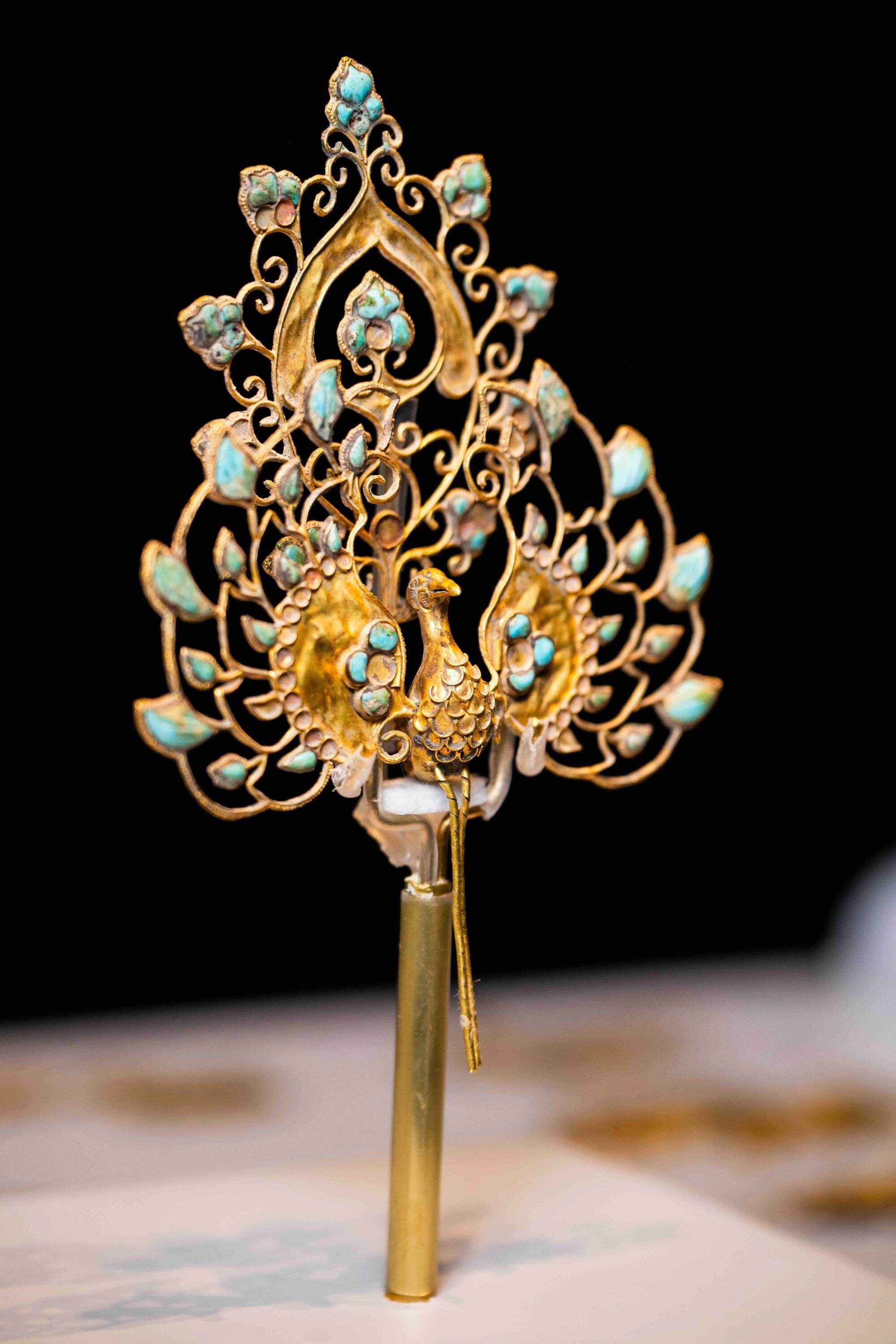 This gold ornament is from the collection of the Qinghai Tibetan Medicine Culture Museum. Photo: Antiquities and Monuments Office of Development Bureau