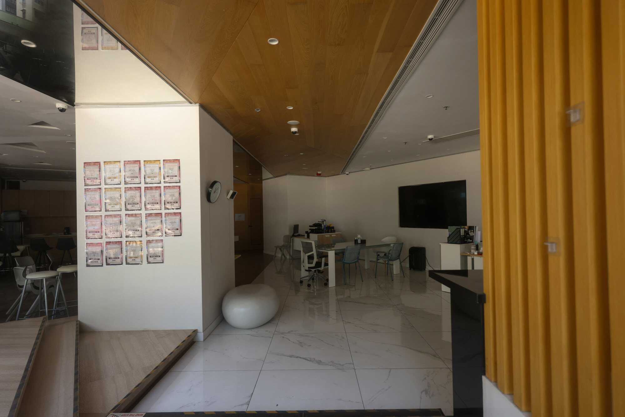 Inno Secondary School says it proposed a relocation to Hung Hom, but the Education Bureau says it has not received any application from the suspended private school for its new campus. Photo: Jelly Tse