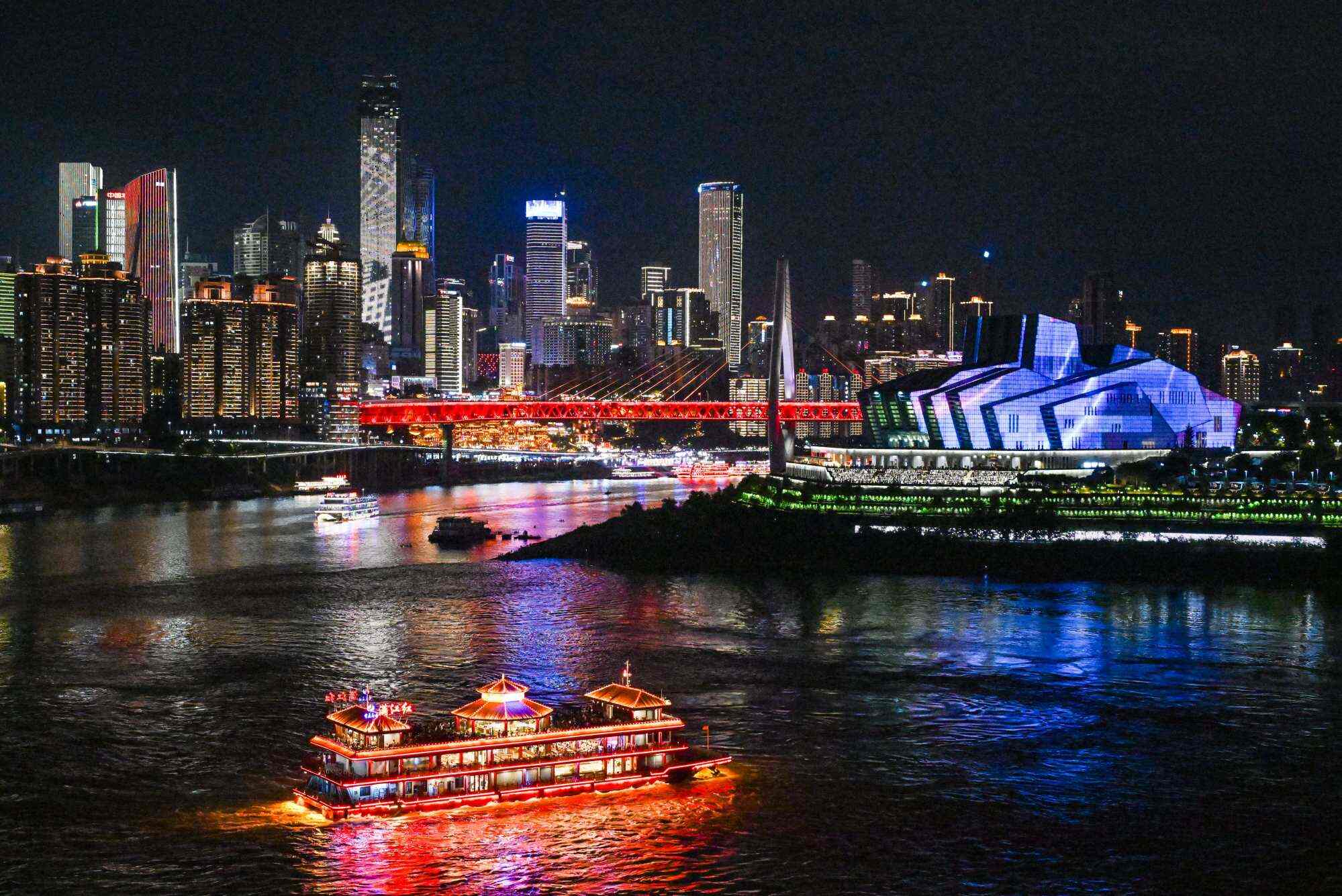 Night scenery in Chongqing, China’s “cyberpunk capital”. Photo: Xinhua