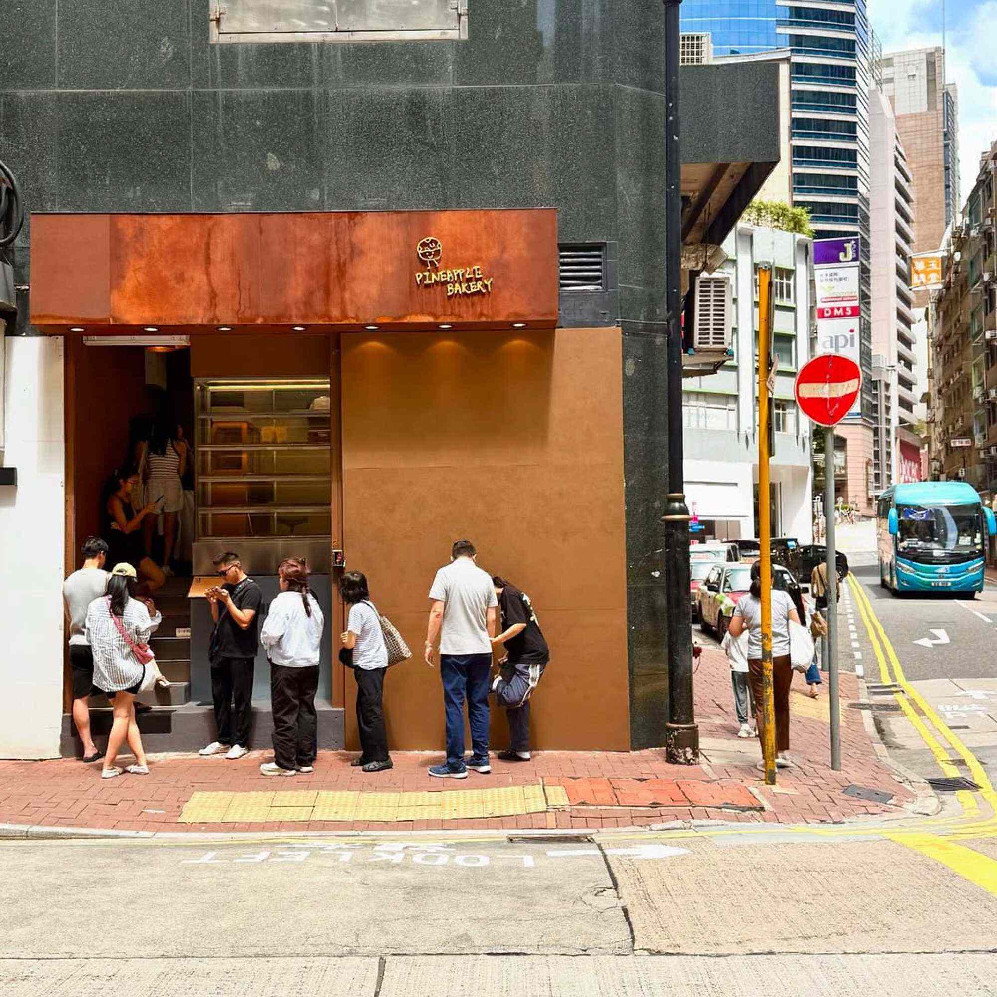 It’s not unusual to see people lined up outside Pineapple Bakery. Photo: Instagram/pineapplebakeryhk