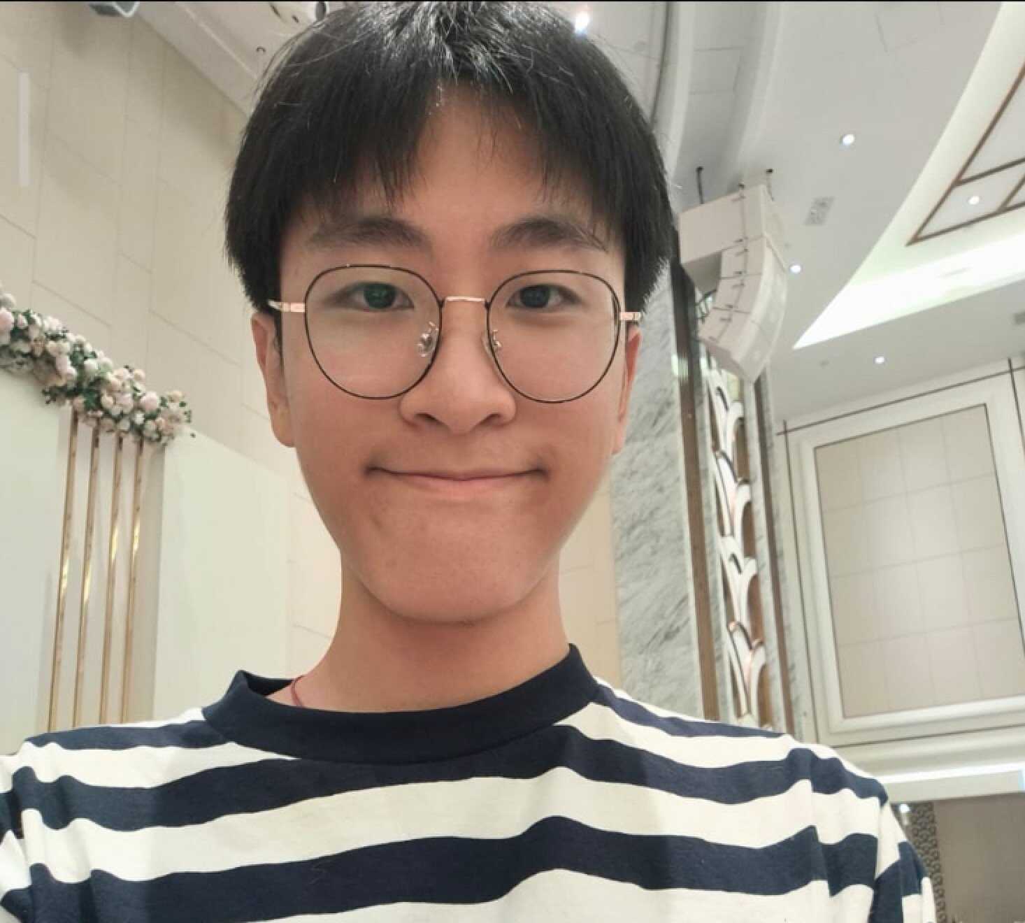 Shek Yiu-wing expresses his concerns about the Hong Kong government’s plan to admit more international students into DSS schools. Photo: Handout