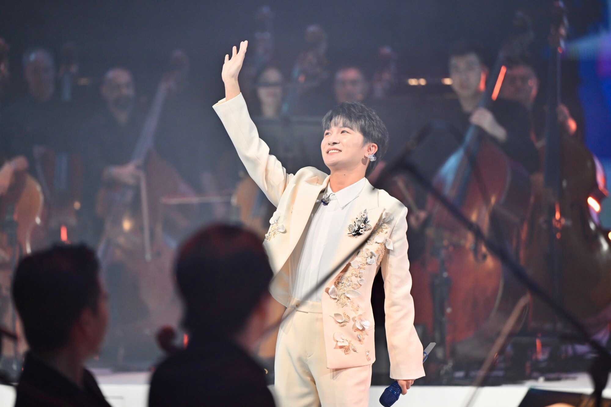Zhou Shen, the Chinese pop idol, waves at the audience during the “Sound River” concert in October 2024 at the Hong Kong Coliseum. Photo: Leisure and Cultural Services Department (LCSD)