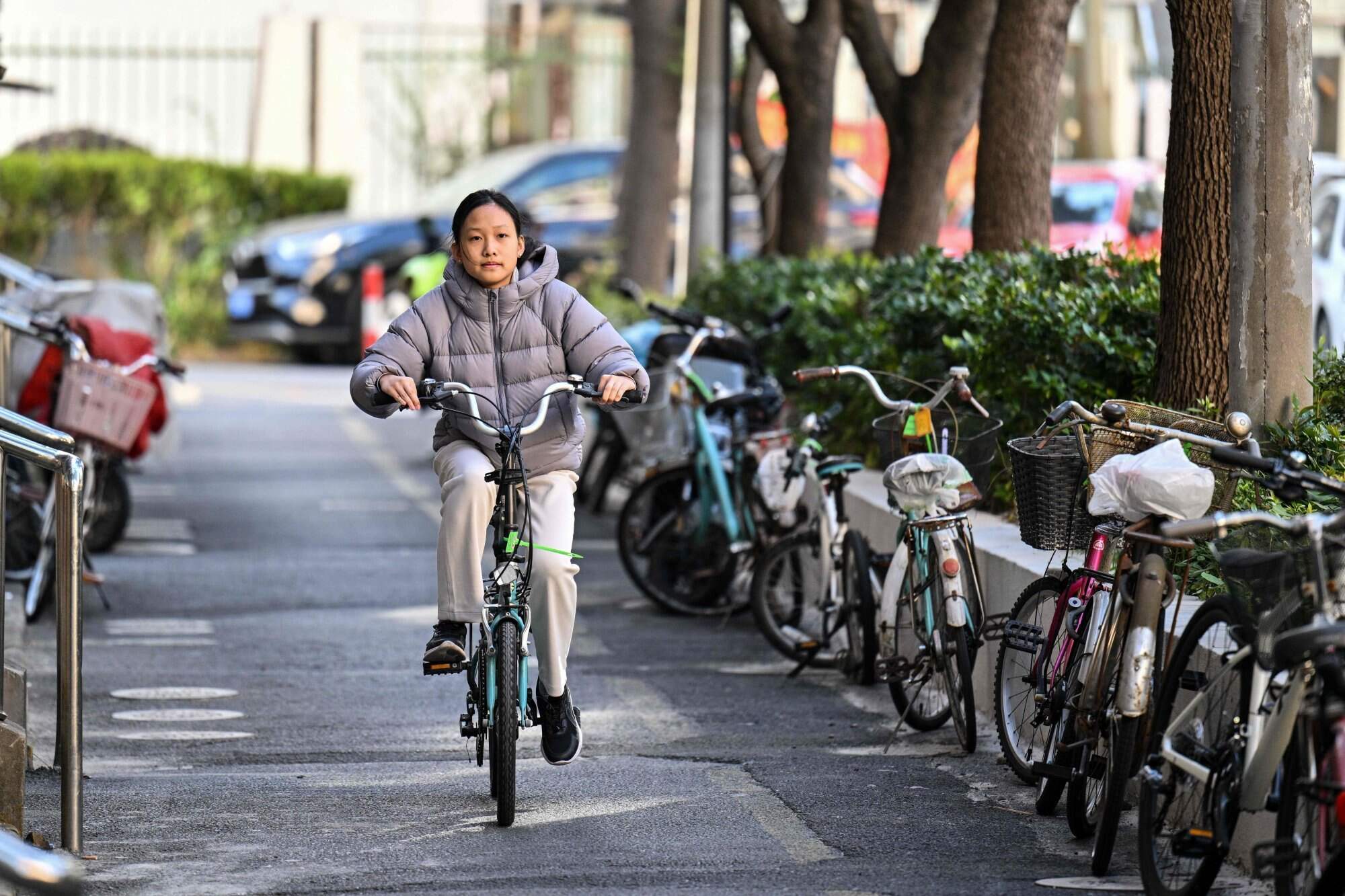 In China, school days can last 10 hours, with students often working late into the evening on extra tutoring and homework. Photo: AFP