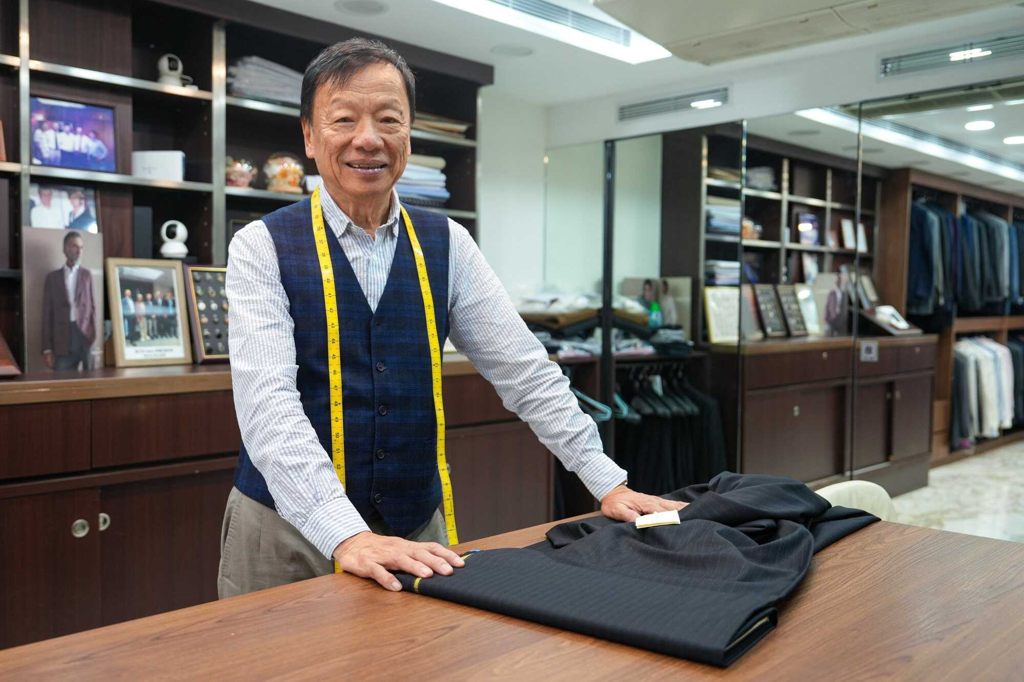 Woo, 77, decided to close his eponymous street-level shop in Sheung Wan. Photo: Sun Yeung