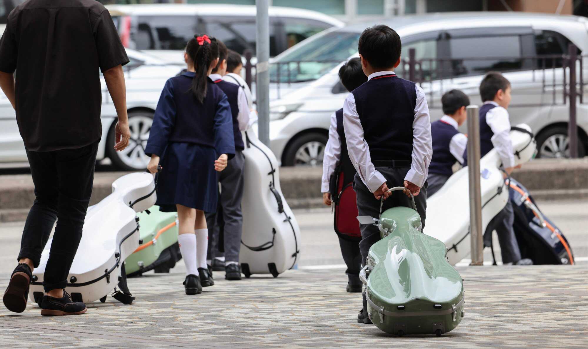 One reader would create a community channel where others could share themselves playing their favourite songs on different musical instruments. Photo: Jelly Tse