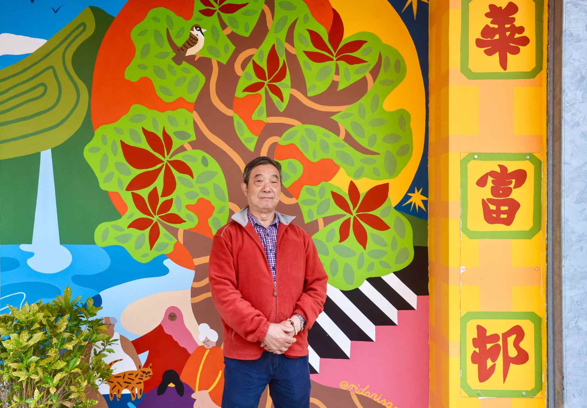 Kwok Yau-ming has lived in Wah Fu Estate for more than 50 years. Photo: Jonathan Wong