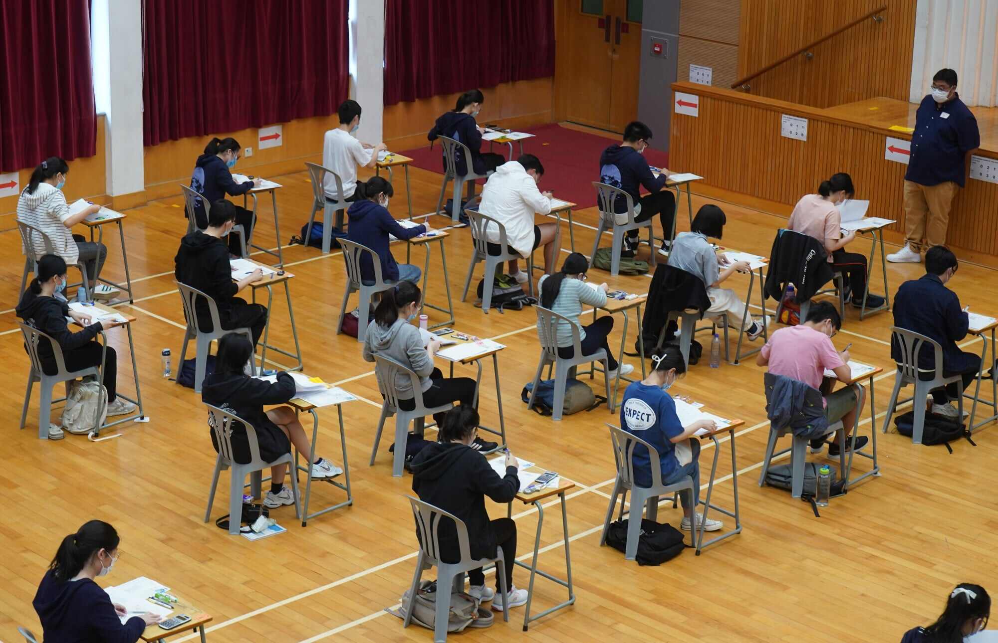 Hong Kong’s focus on scholarly success is also creating another type of stress for students – financial guilt. Photo: SCMP