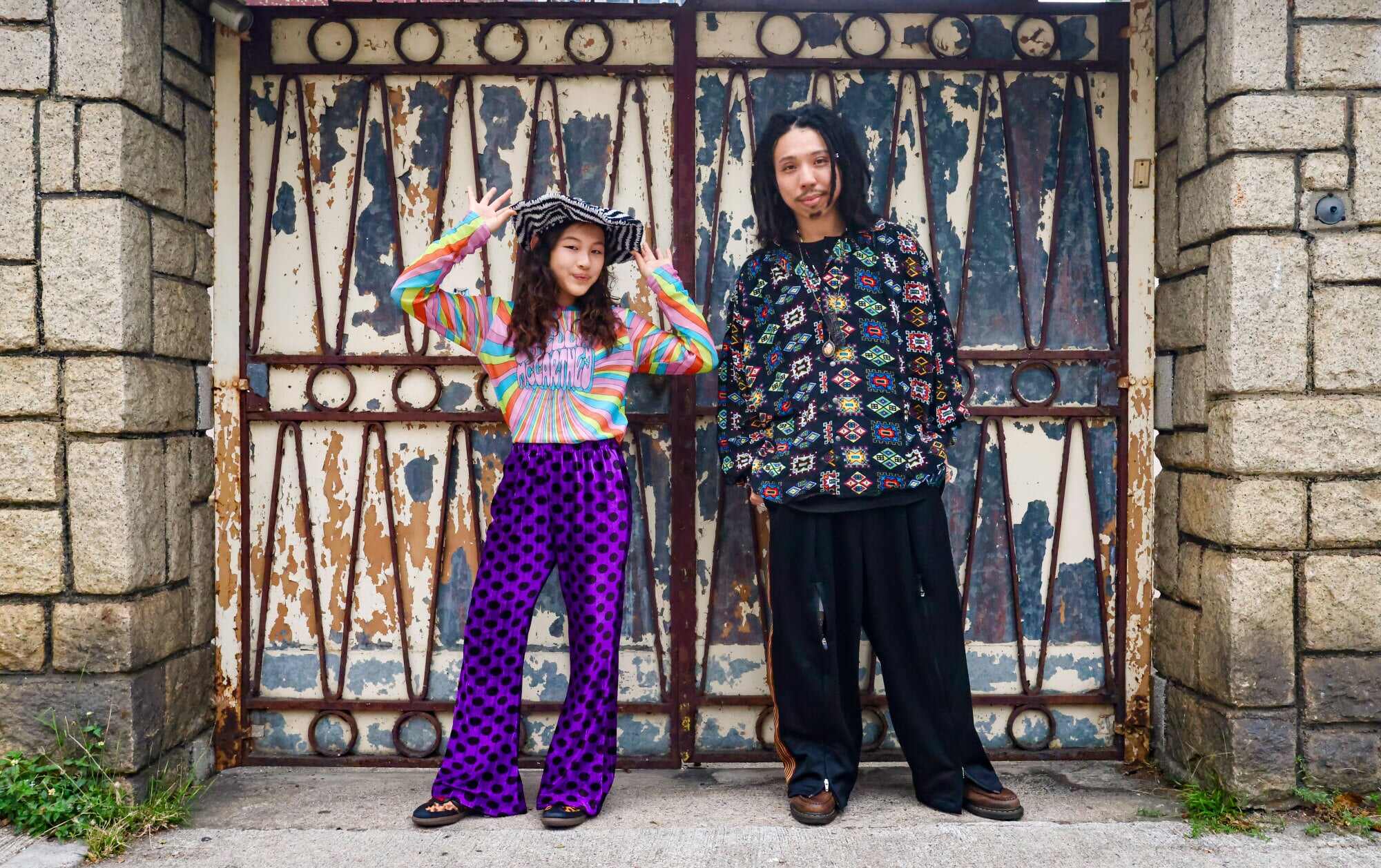 Gaga Khu (left) with her dad, Gucci Khu, in Tai Po. Photo: Jonathan Wong