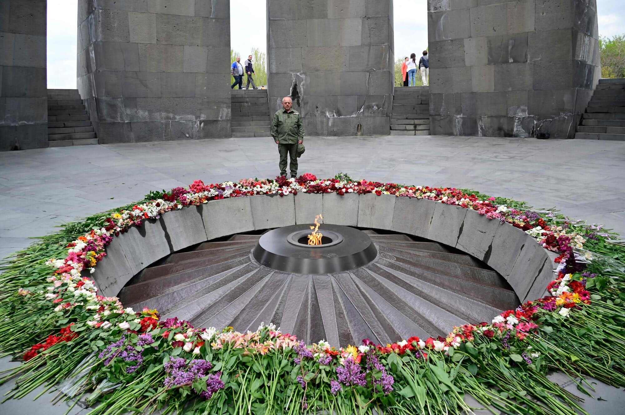 Artur Avanesyan, an army veteran, visits the Tsitsernakaberd Armenian Genocide Memorial in Yerevan on April 23, 2026, the eve of the Genocide Remembrance Day that marks the 111th anniversary of the mass killings of Armenians under the Ottoman Empire in 1915. Photo: AFP