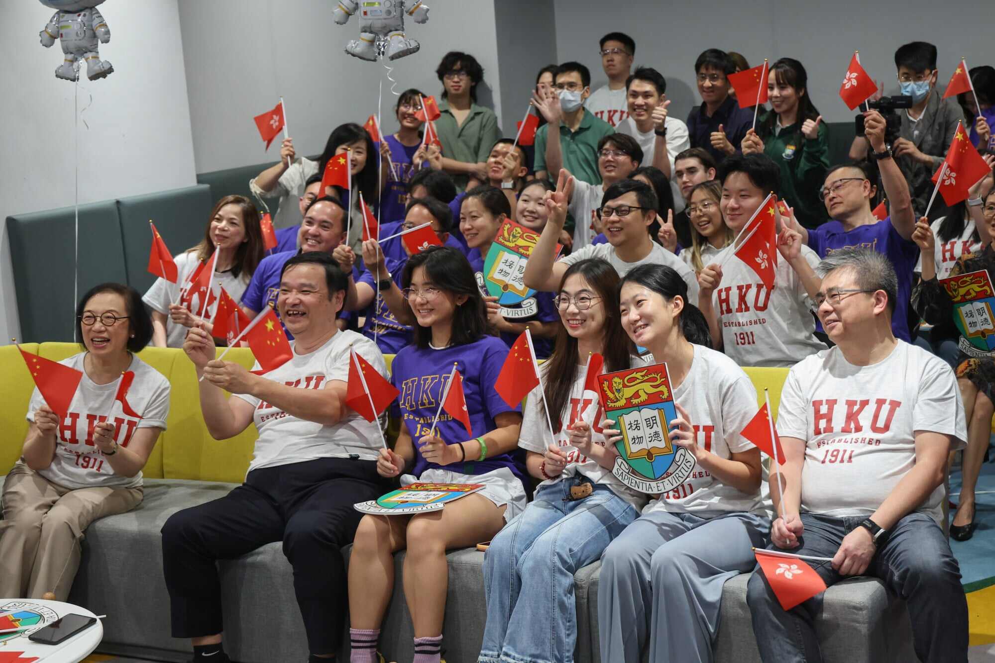 Students and the University of Hong Kong staff watch the historic launch of the Shenzhou-23 space mission featuring Hong Kong’s first astronaut, Lai Ka-ying. Photo: Dickson Lee