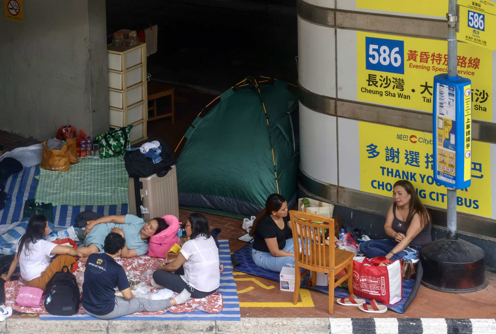 Thomas Chan, a Hong Kong union chairman, said some employers preferred domestic workers not to turn on air conditioners when they were alone at home. Photo: Jonathan Wong