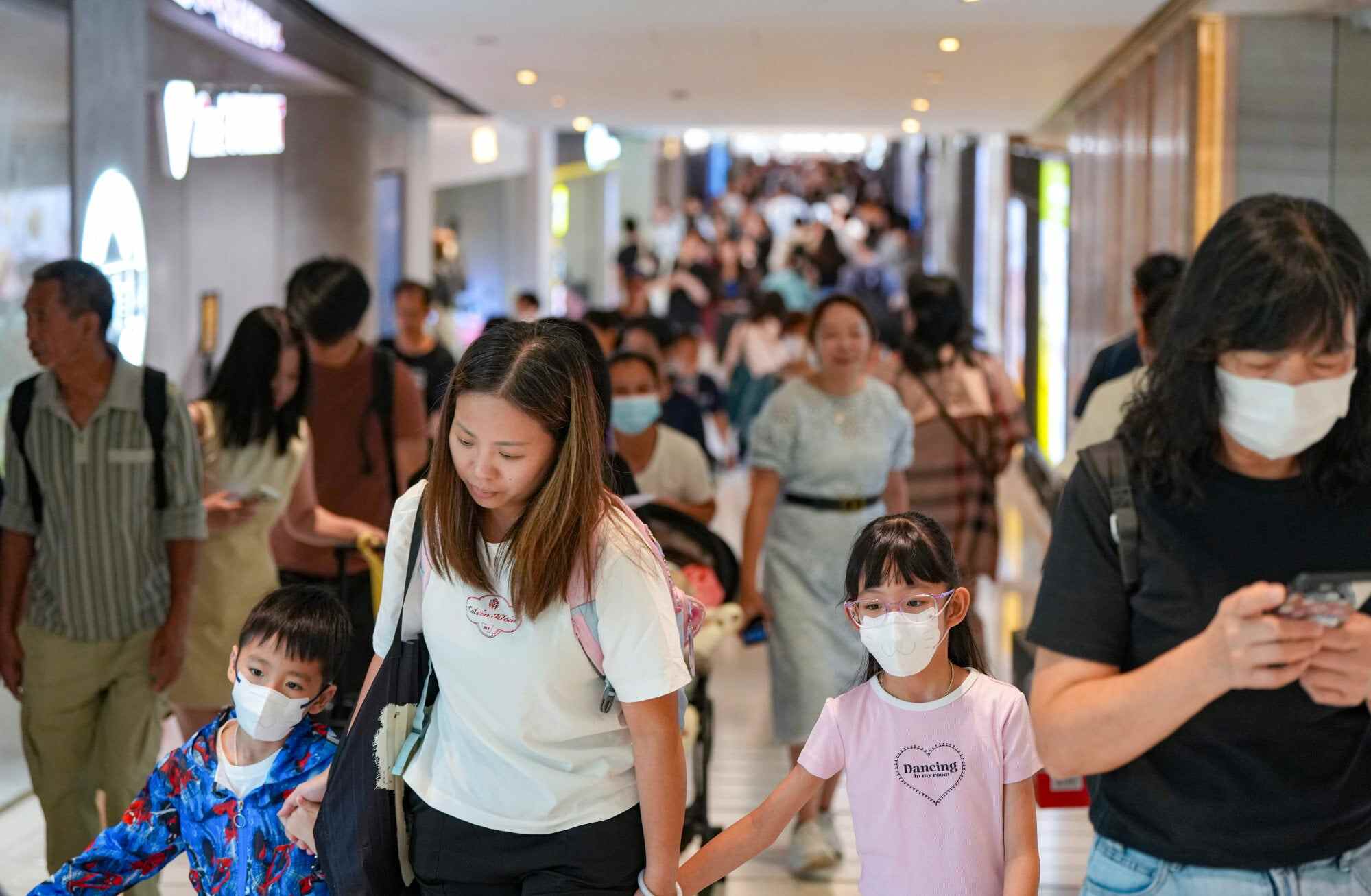 Experts have urged parents to consider vaccination as a survey reveals gaps in knowledge of meningococcal disease. Photo: Sam Tsang