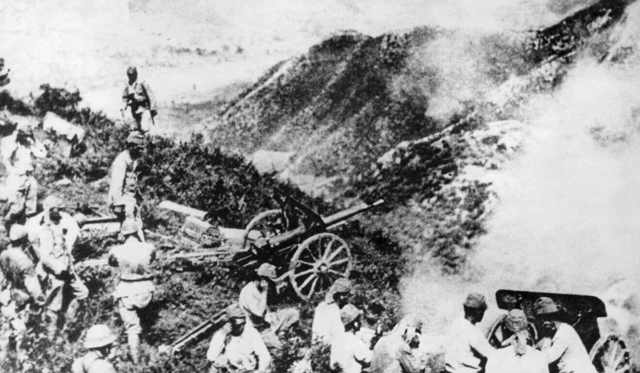 Japanese mountain guns on the outskirts of Hong Kong on the day before the Hong Kong garrison fell, December 24, 1941, during WWII. Photo: Life Under Japanese Occupation, 1941-45 Exhibition