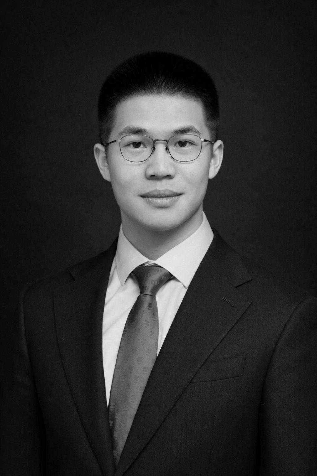 Li Posting Marshall Li | Young Post Club